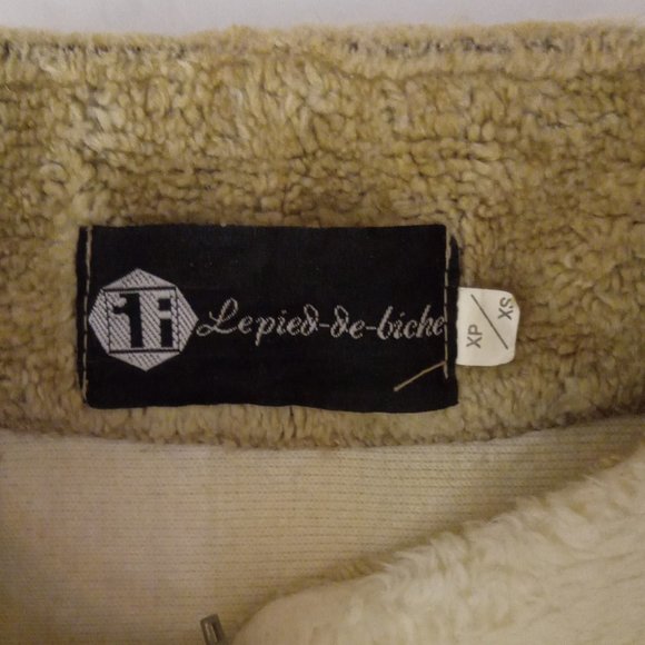 Lepied de Biche fur-like vest beige/cream color with designed pattern size - XS - Picture 4 of 6